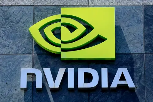 輝達logo ▲欣興為輝達 NVIDIA (圖)等國際 AI 巨頭的核心 ABF 載板供應商,近期受惠 AI 浪潮引爆強勁需求,帶動股價衝上歷史天價。(示意圖/美聯社/達志影像)